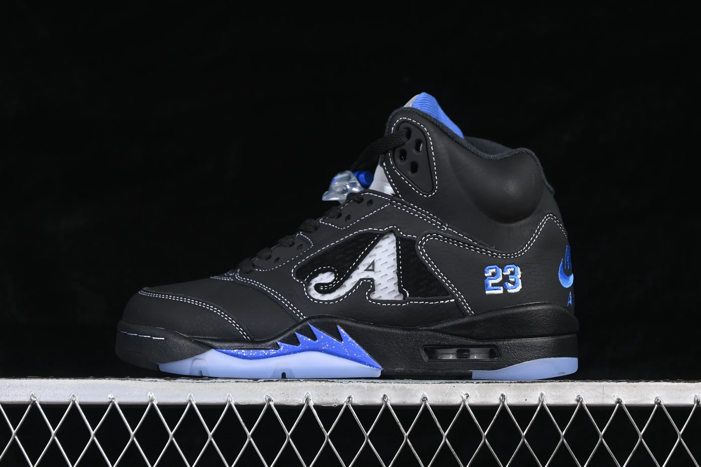 All categories Air Jordan Jordan series basketball shoes Air Jordan 5 TG version Awake NY x Air Jordan 5 "Black Metallic" AJ5 Joe 5 joint model black and gray DV4982-004